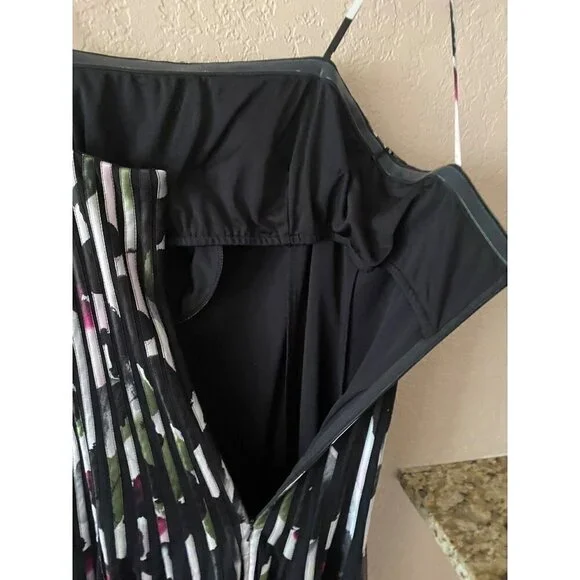 Vintage Y2K Cache Women's Black Multi Pleated Midi Dress - 6 - Picture 5 of 14